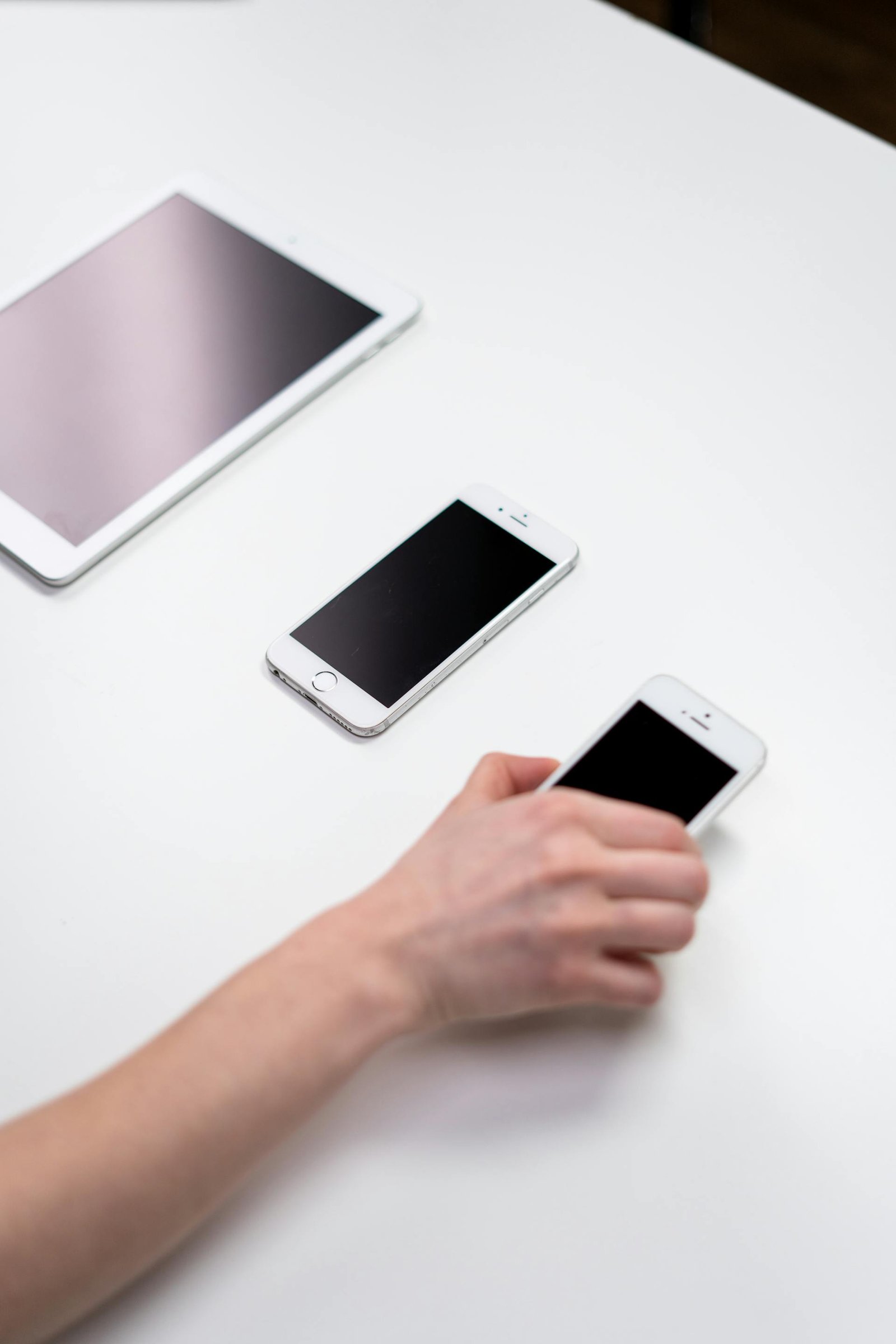 Cross-platform app running on both iPhone and Android devices side by side